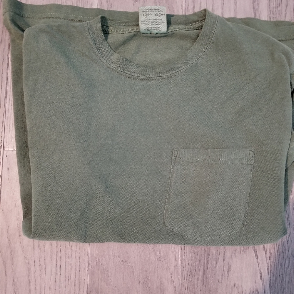 Comfort colors Green t shirt with logo all sizes